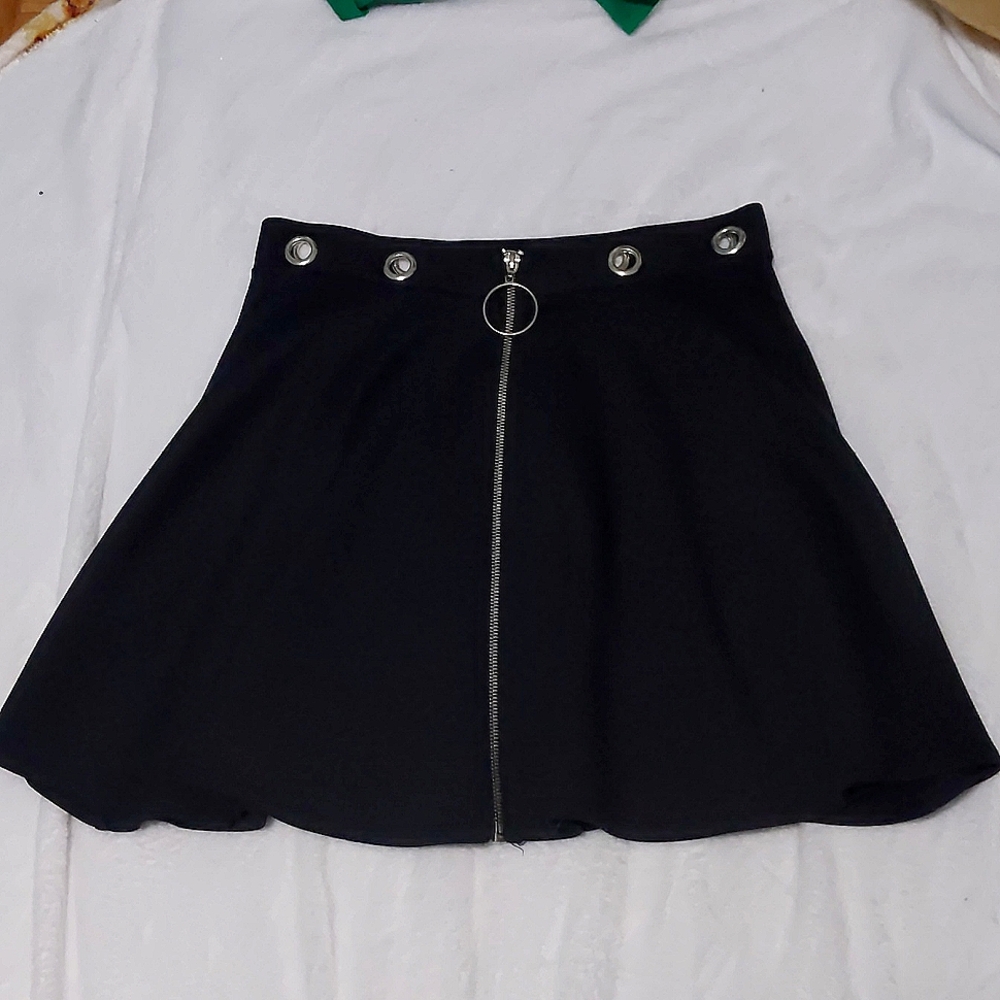 Black Zip-up Skirt